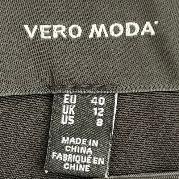 Vero Moda SS One Button Notch Collar Boxy Cut Lined Cropped Jacket Black Sz 8 - Picture 6 of 8